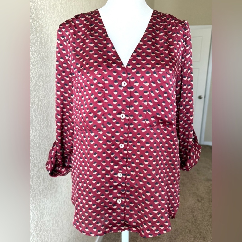 Alice Blue Burgundy Abstract Dot Print Button Front Blouse XSP